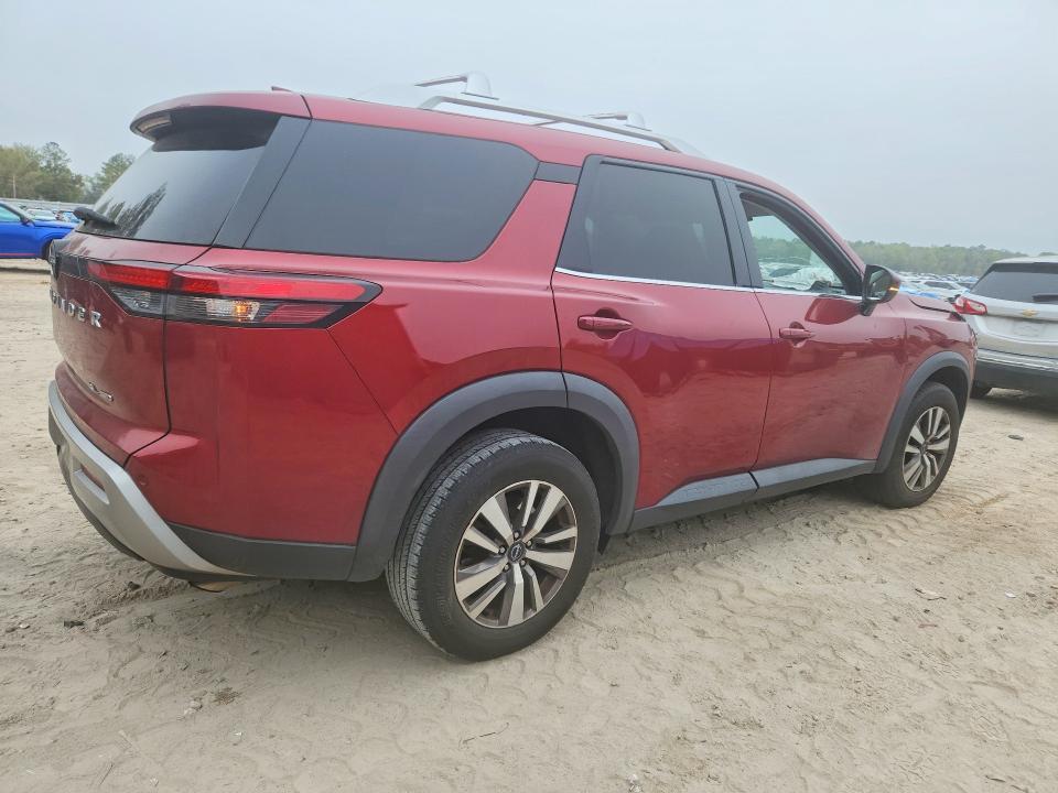 2023 Nissan Pathfinder sl