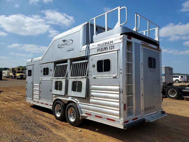 2022 Dp Platinum 2022 Platinum Manufacturing Horse Trailer