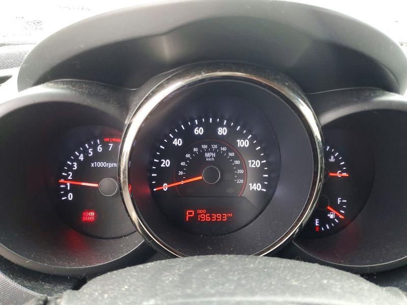 2010 KIA Soul +