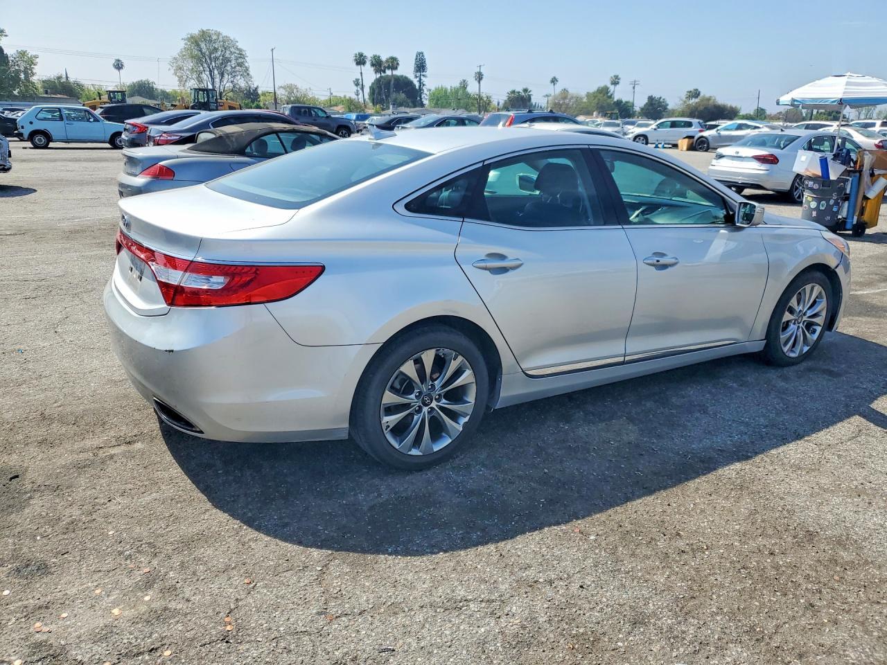 2012 Hyundai Azera Base