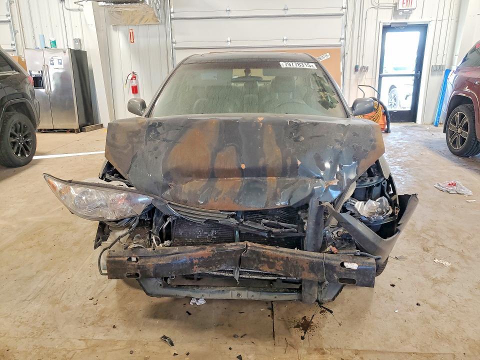 2005 Toyota Camry xle