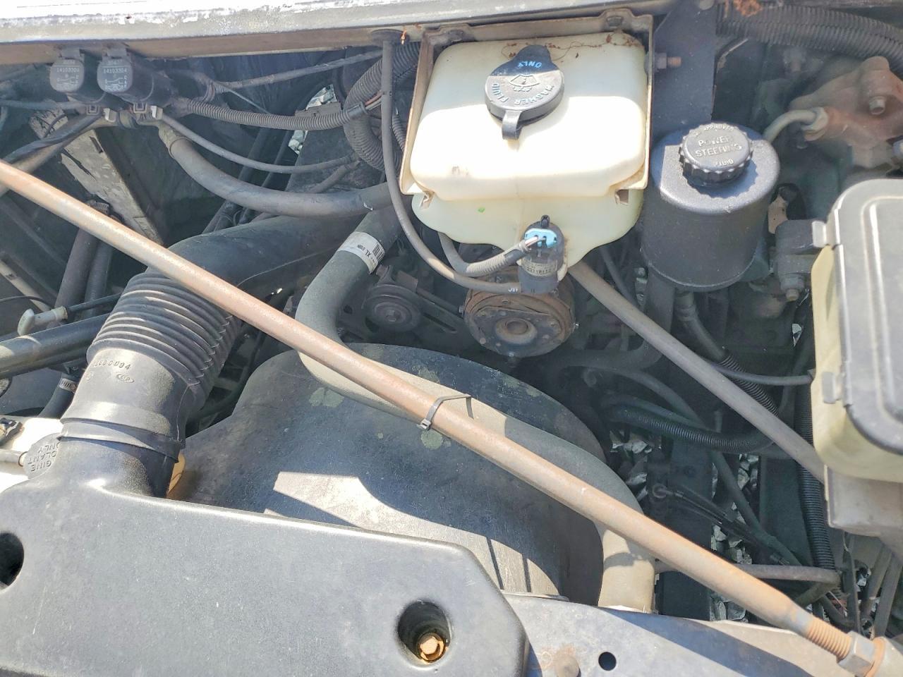 1993 Chevrolet G-P School Bus Chassis