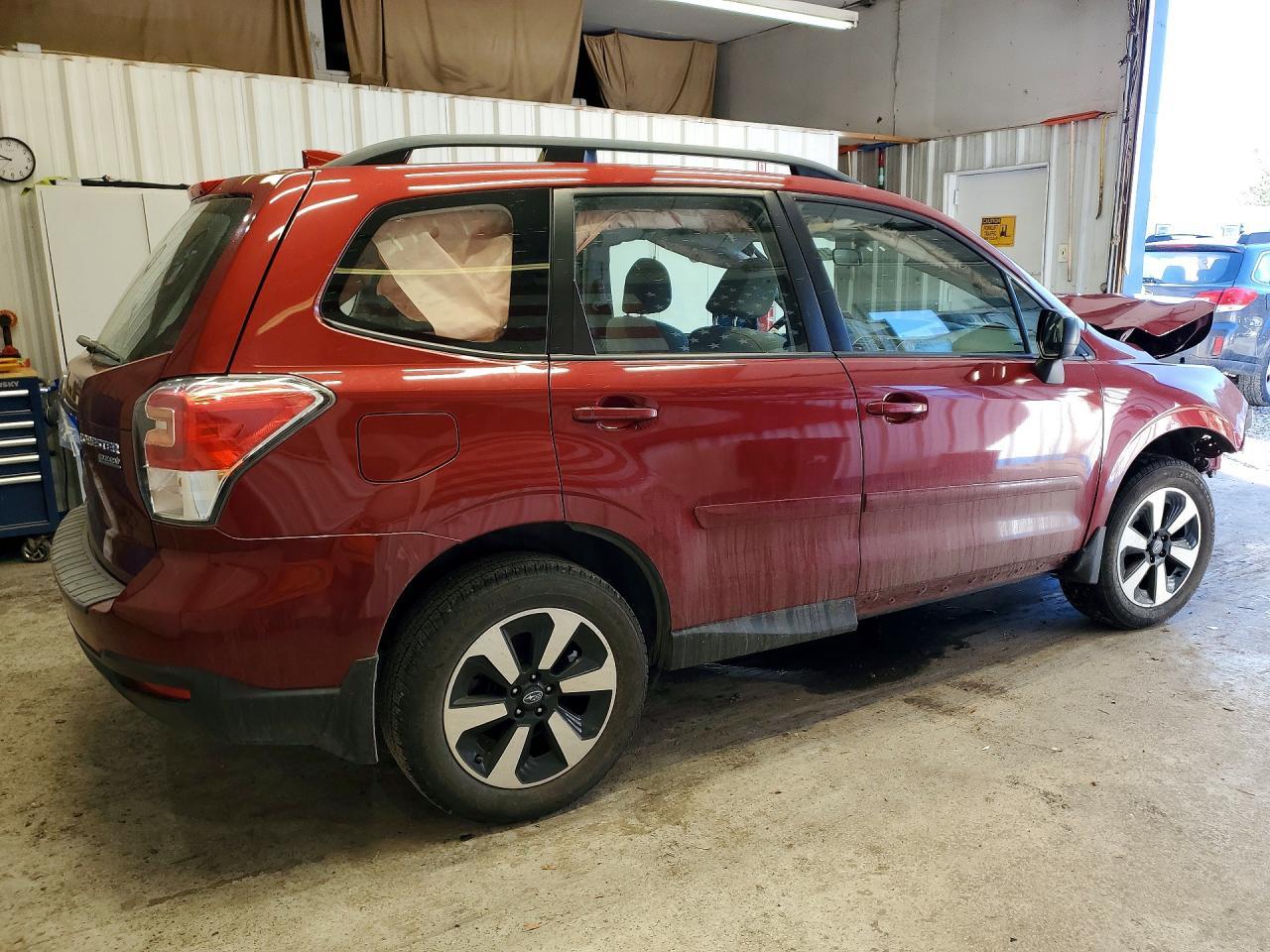 2017 Subaru Forester 2.5i