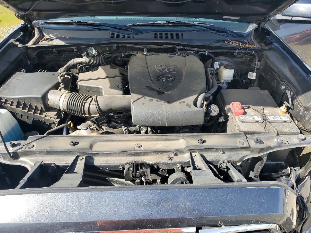 2020 Toyota Tacoma SR5 V6