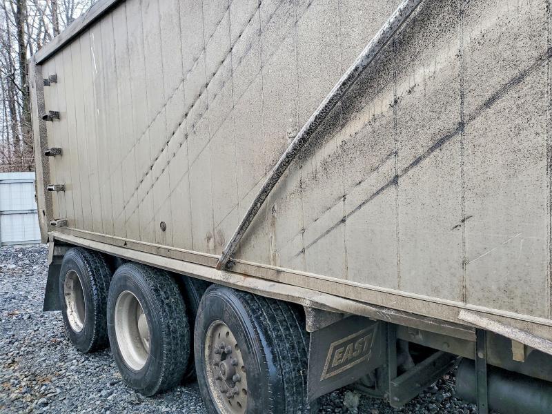 2009 Peterbilt 367 Dump Truck