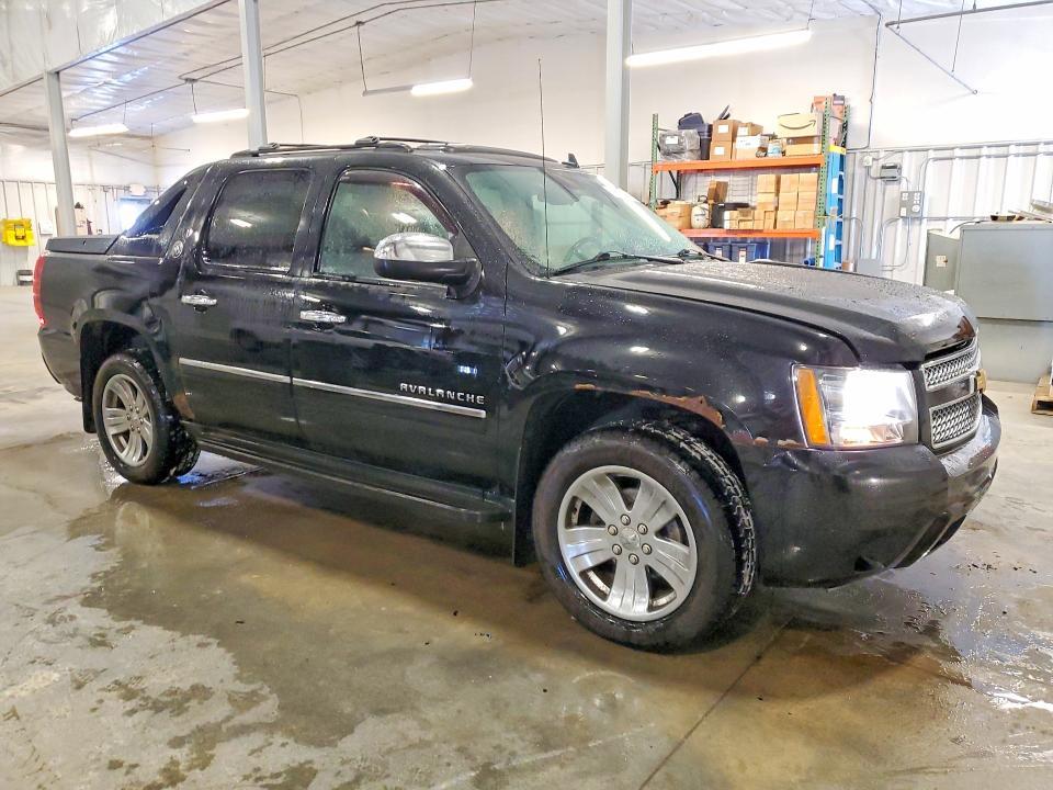 2013 Chevrolet Avalanche LTZ