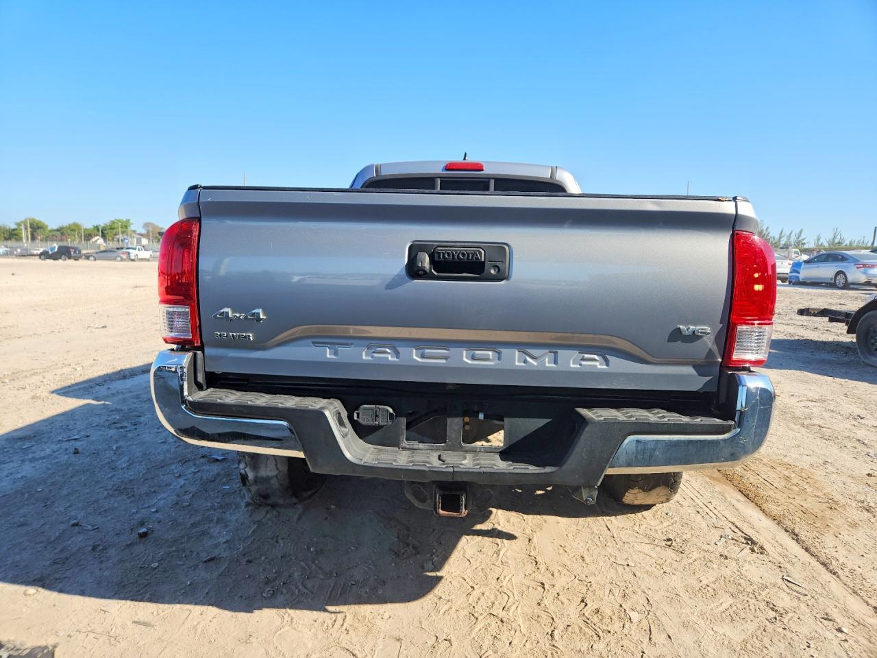 2017 Toyota Tacoma SR5 V6