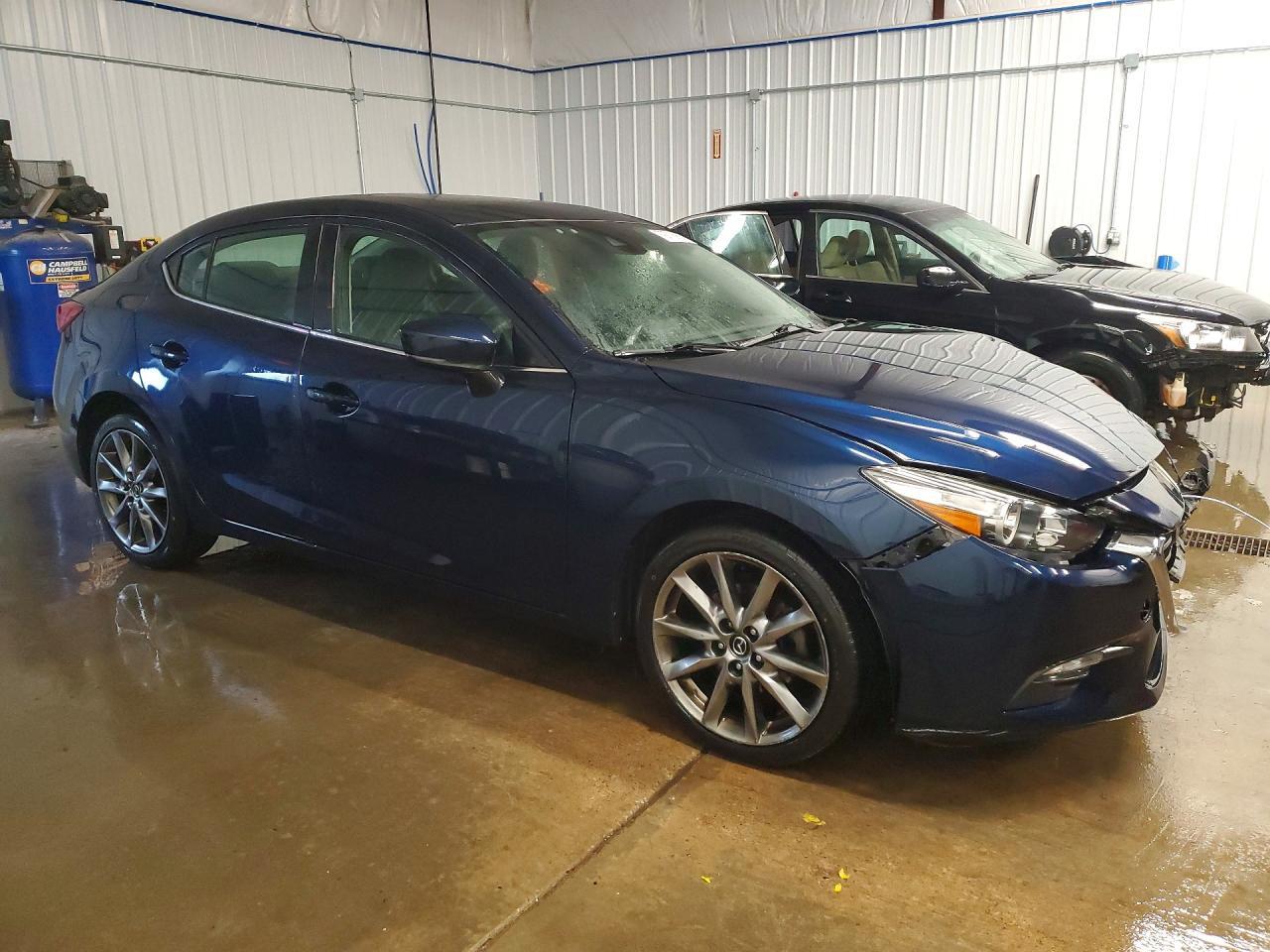 2018 Mazda 3 Touring