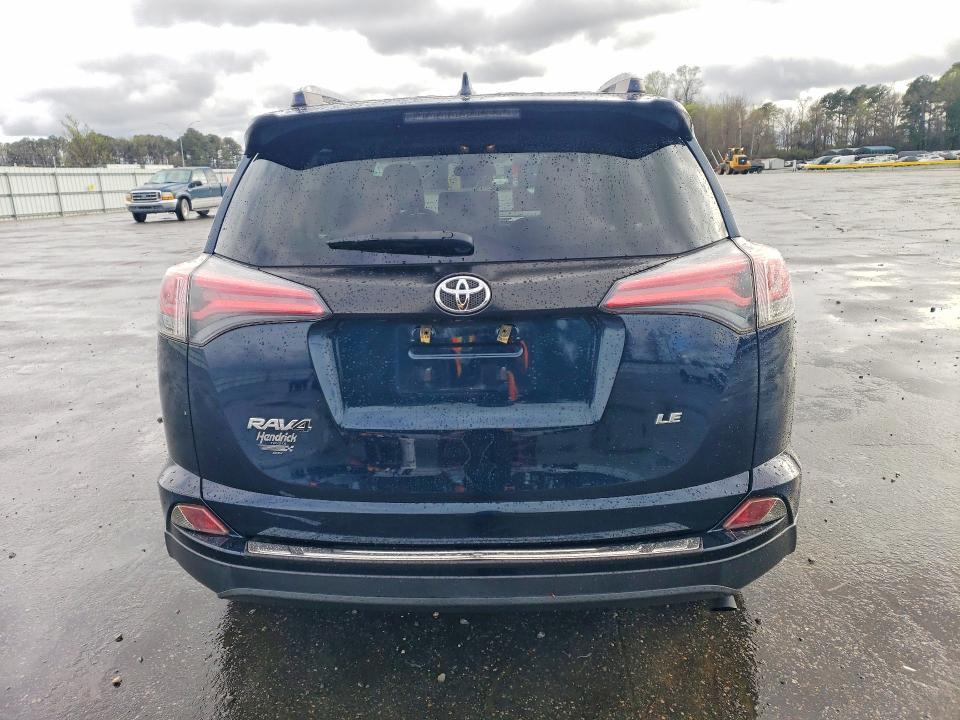 2018 Toyota Rav4 le