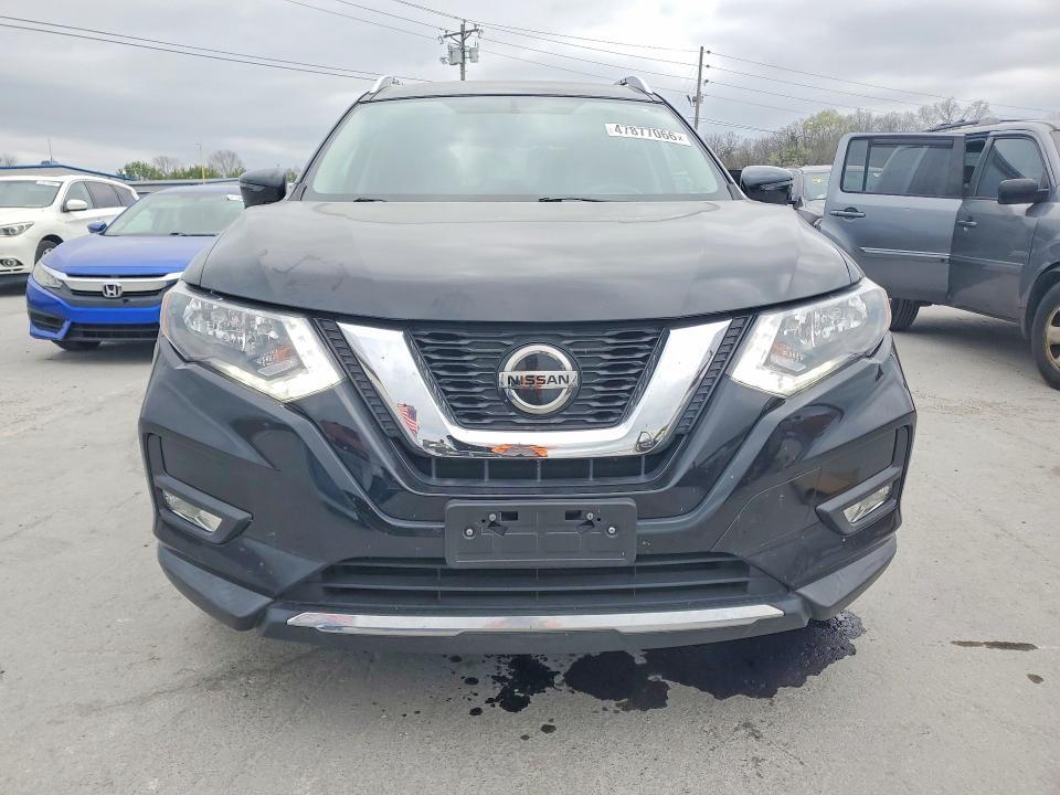 2018 Nissan Rogue sv