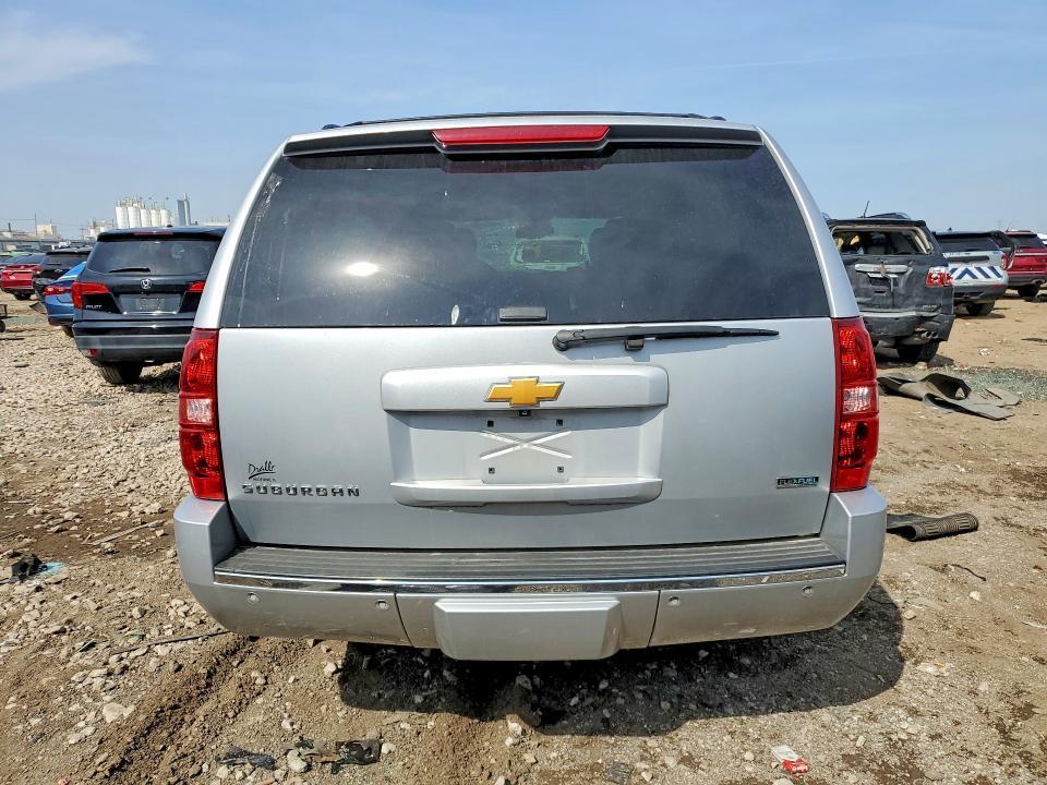 2012 Chevrolet Suburban K1500 ltz
