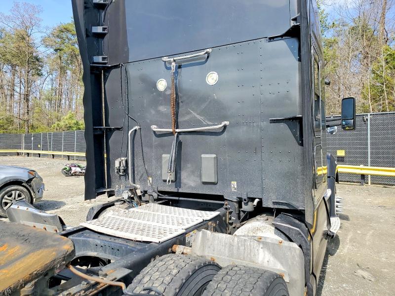 2014 Kenworth Constructi-Semi Truck