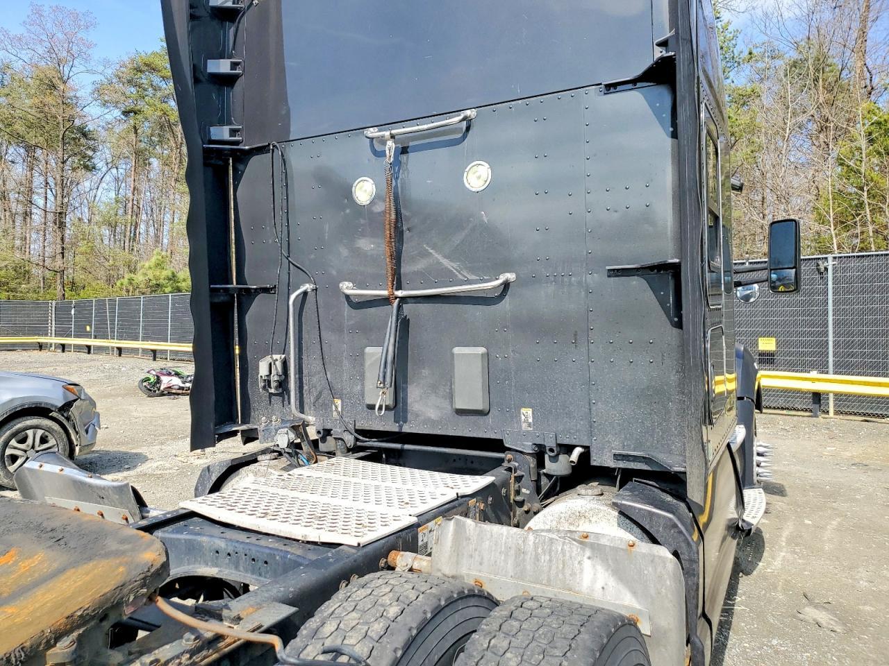 2014 Kenworth Constructi-Semi Truck