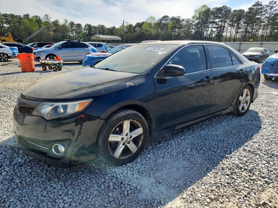 2014 Toyota Camry se