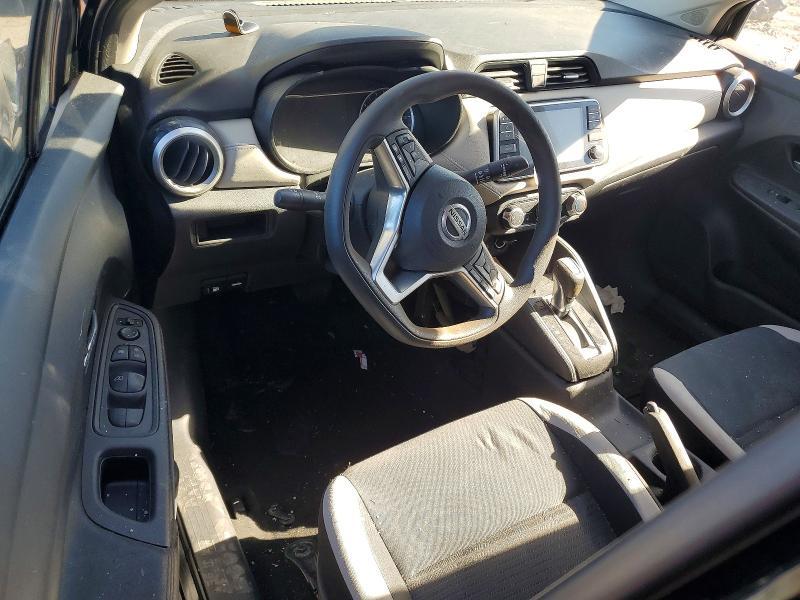 2020 Nissan Versa sv