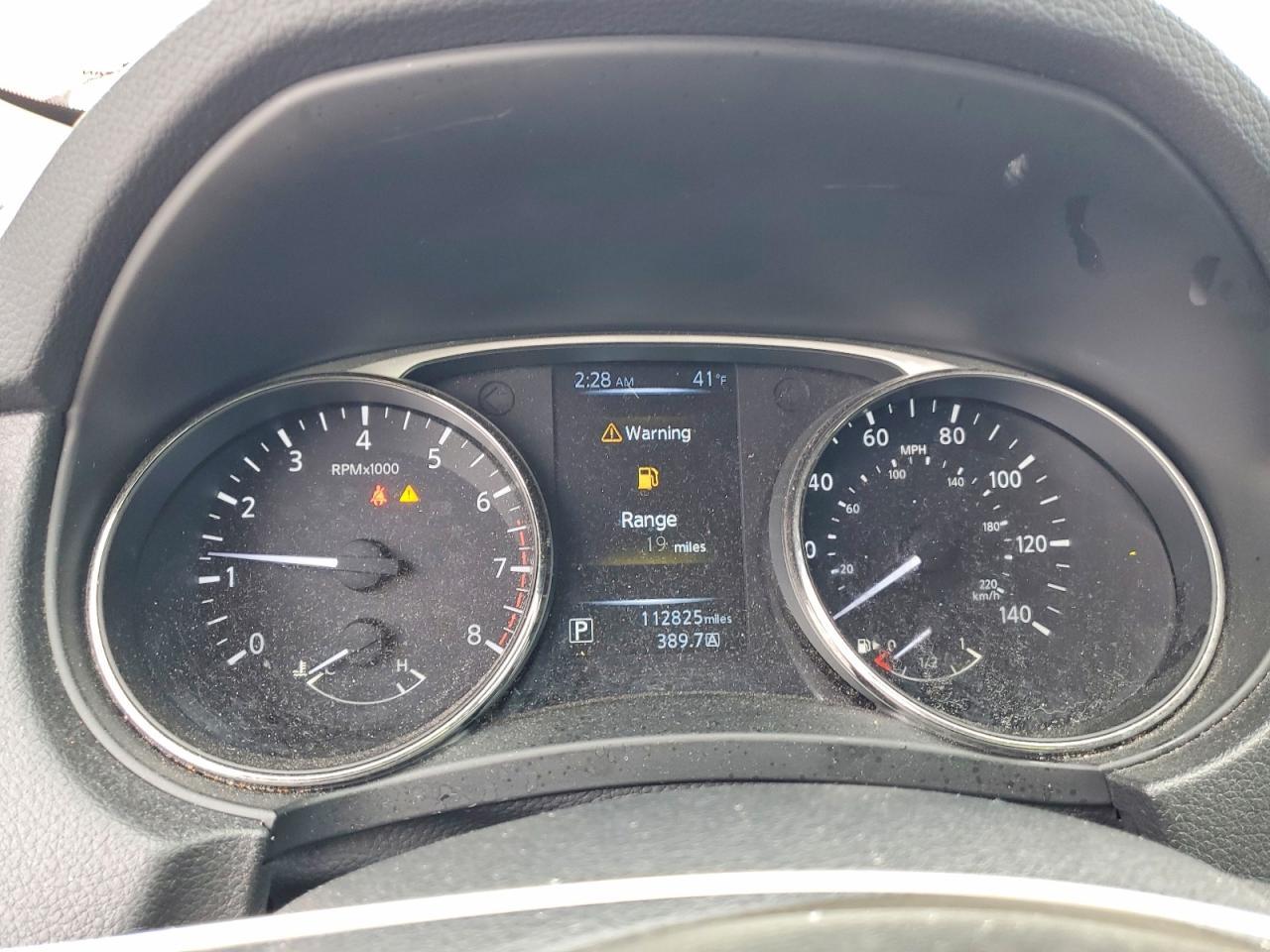 2016 Nissan Rogue sv