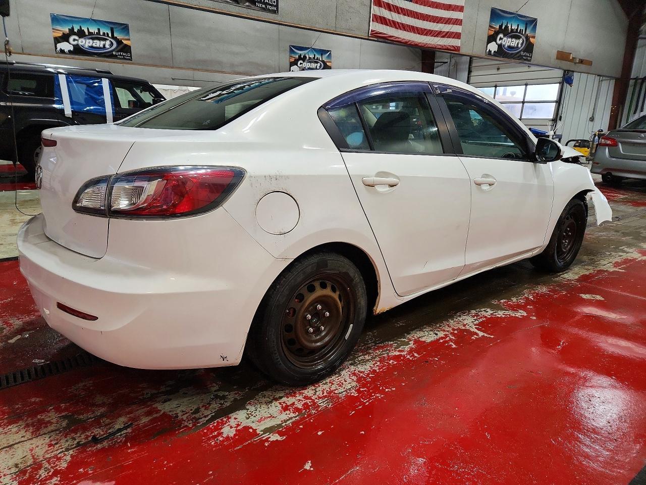 2012 Mazda 3 I