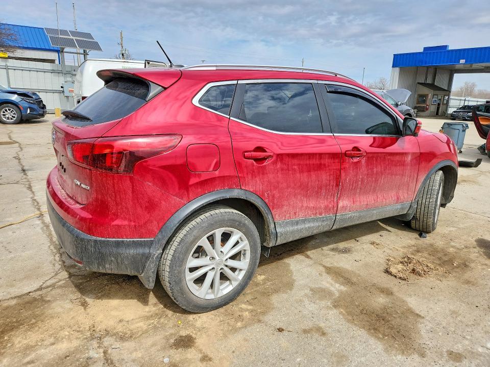 2018 Nissan Rogue Sport sv