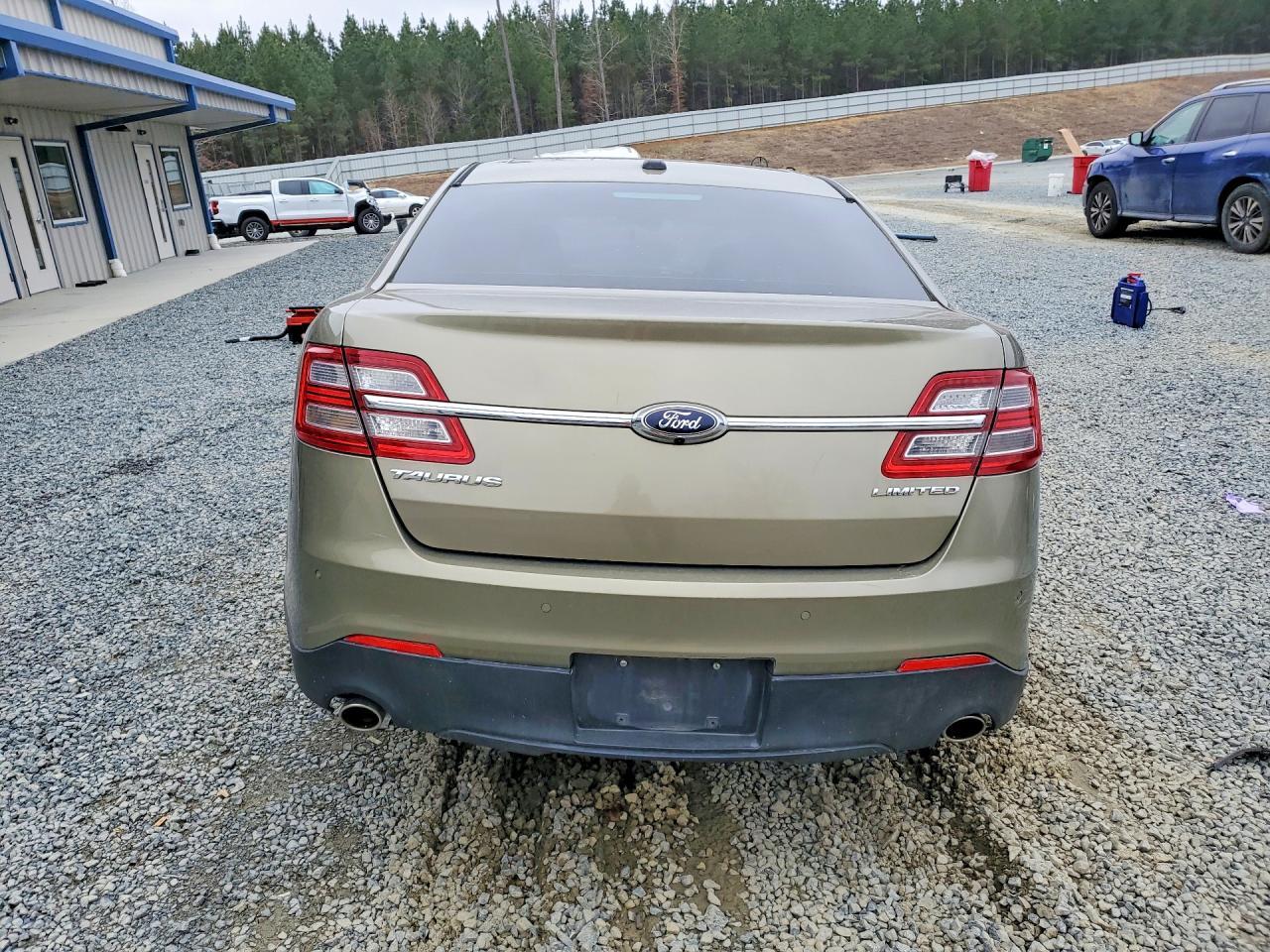 2013 Ford Taurus Limited