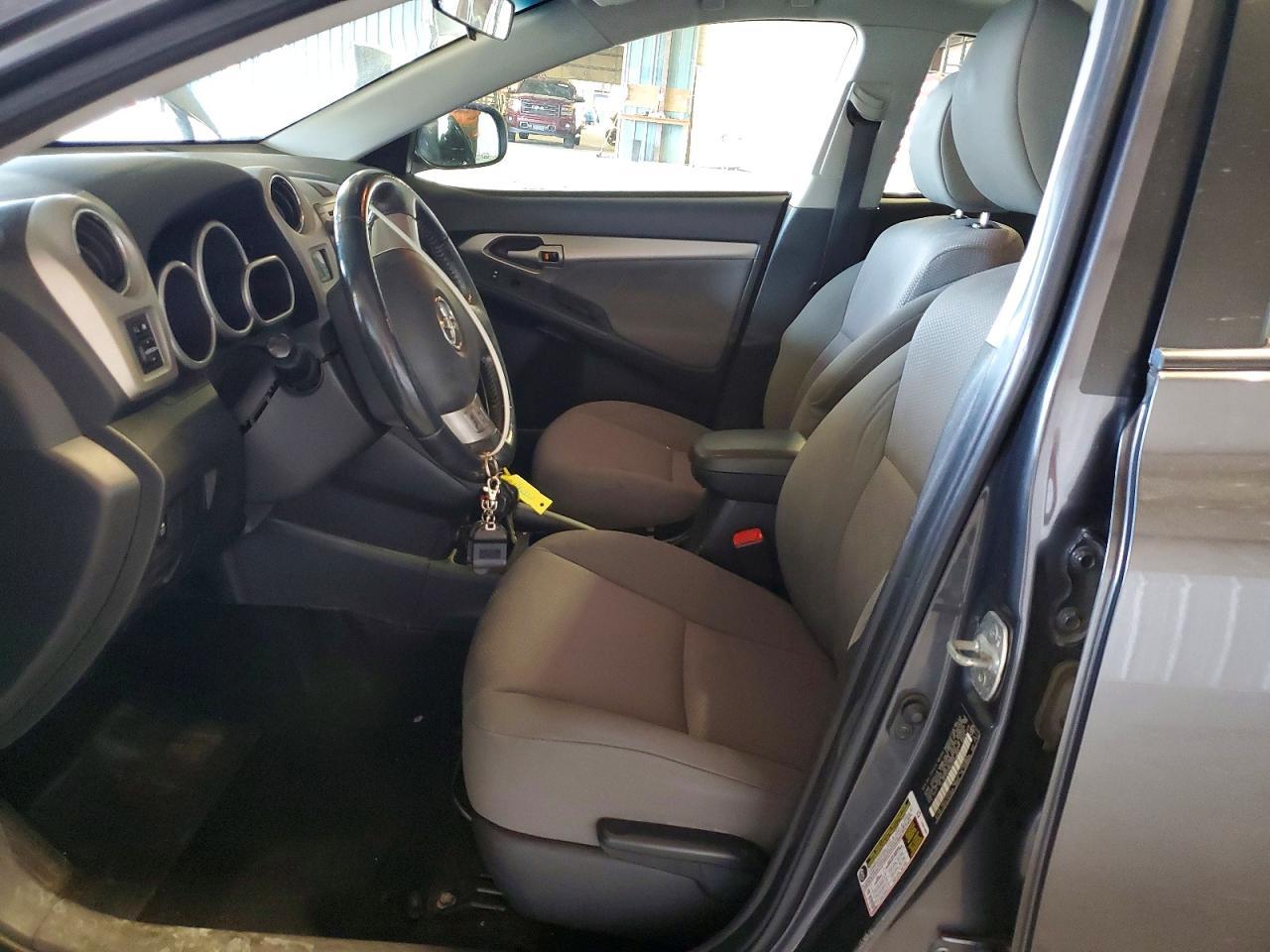 2010 Toyota Matrix s