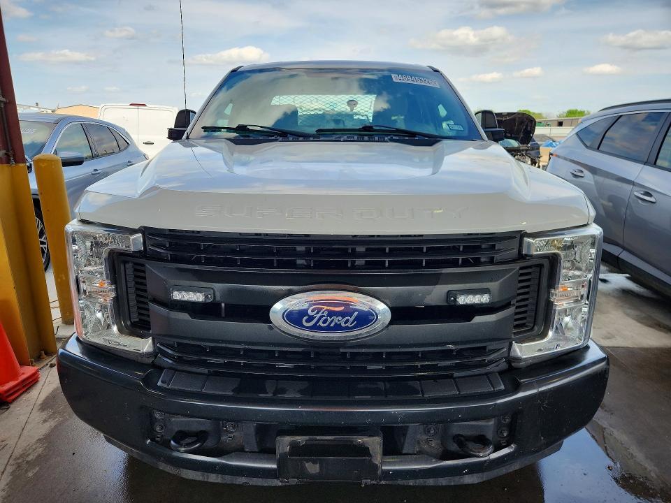 2019 Ford F250 Super Duty Utility / Service Truck