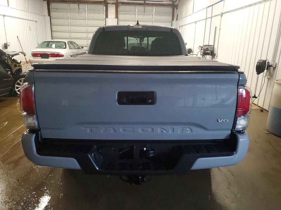 2020 Toyota Tacoma trd Sport