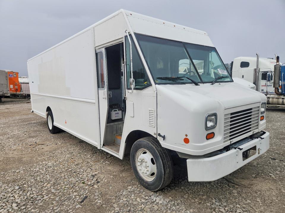 2015 Ford Commercial Chassis Delivery Truck