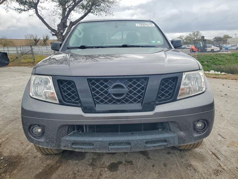 2020 Nissan Frontier sv