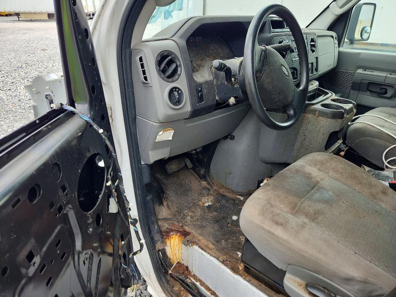 2016 Ford E450 Utility / Service Truck