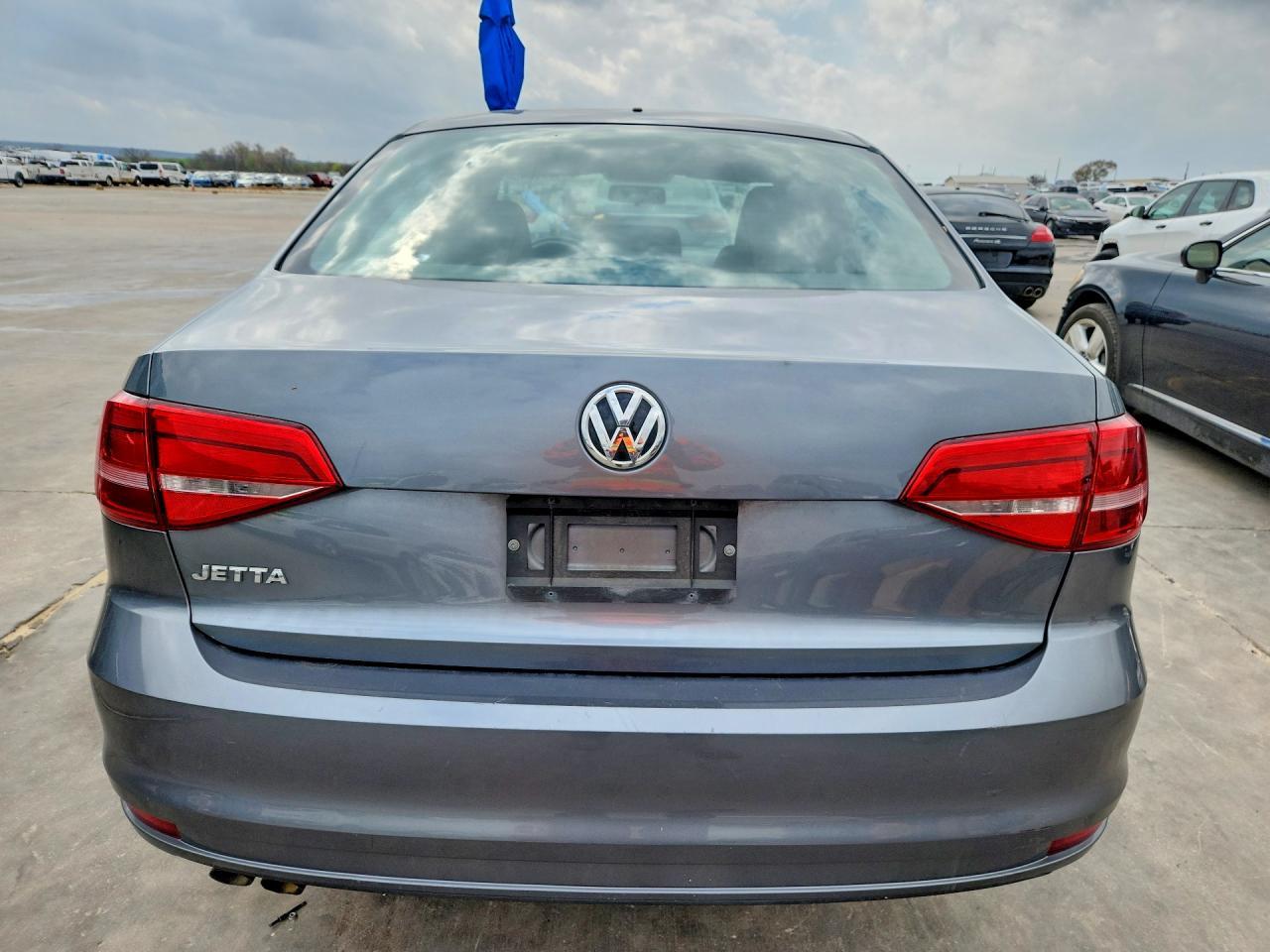 2015 Volkswagen Jetta Base
