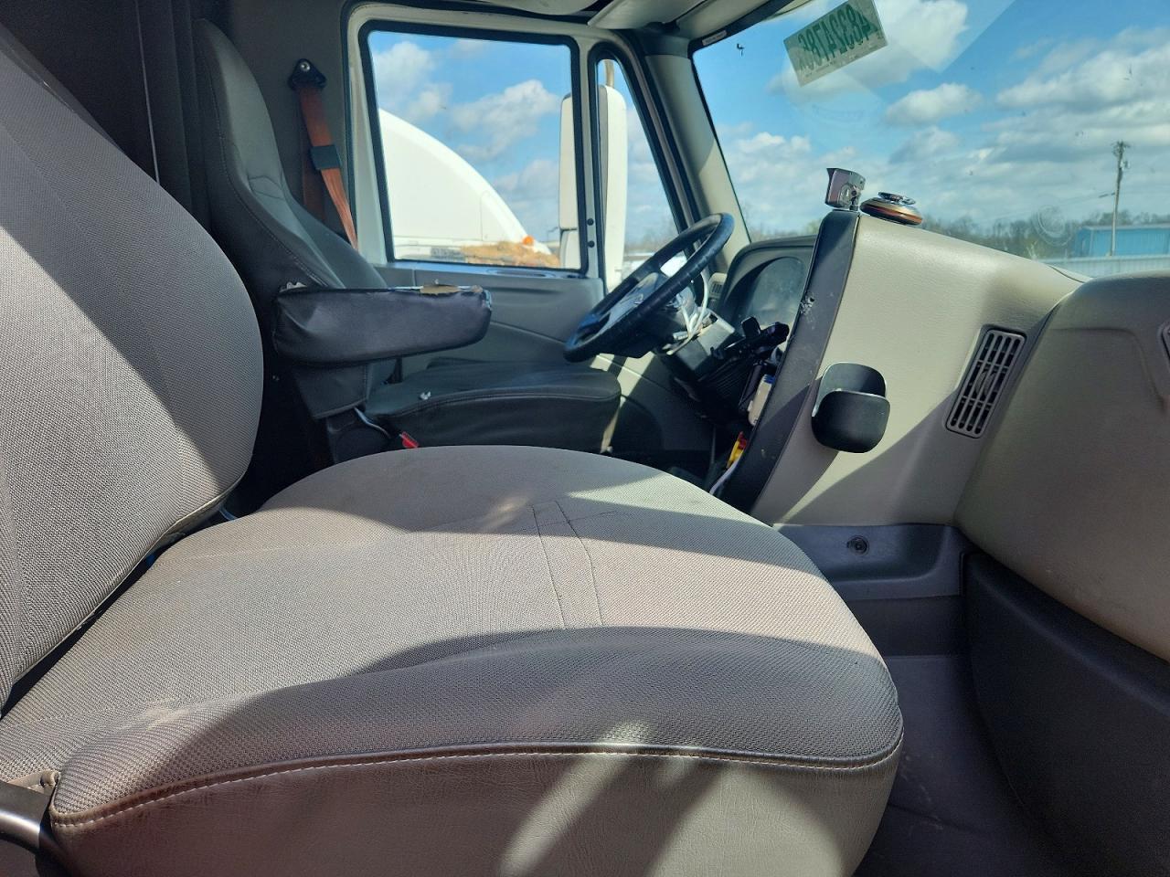 2016 International Prostar