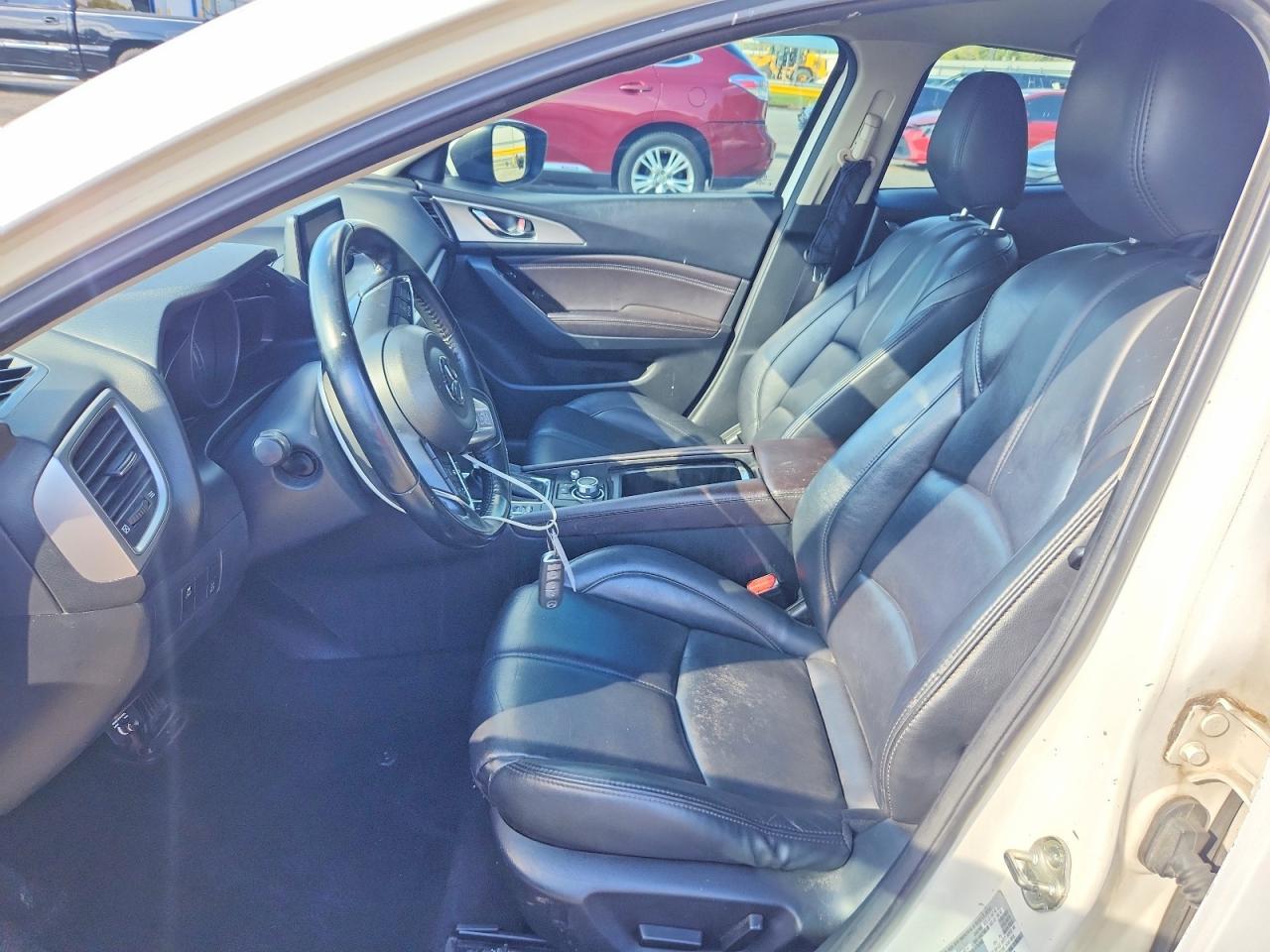 2018 Mazda 3 Touring