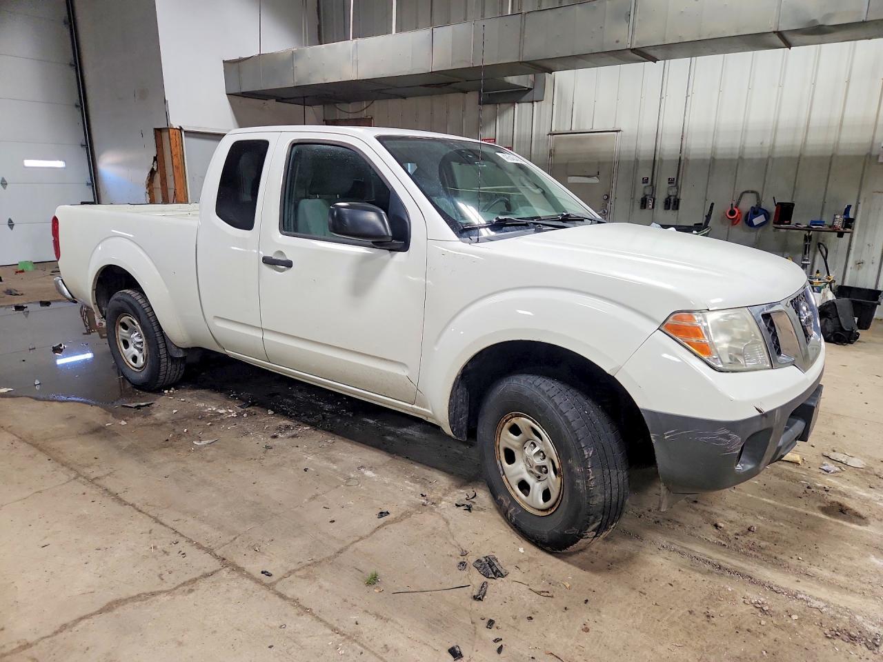 2015 Nissan Frontier S