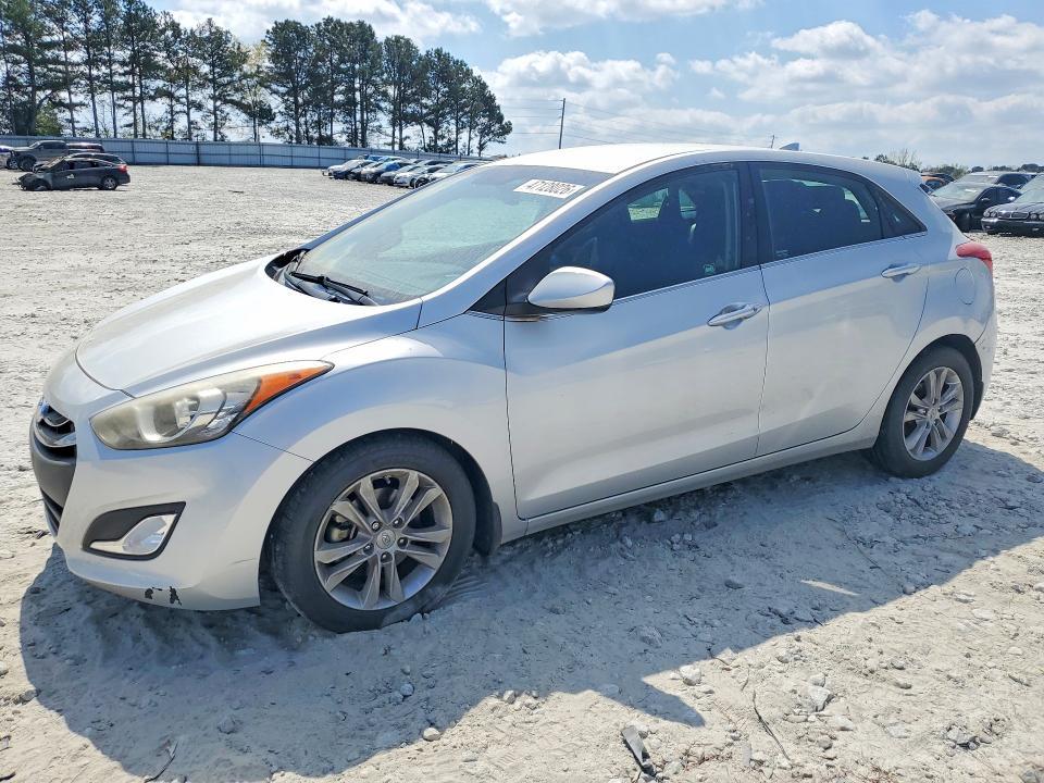 2013 Hyundai Elantra gt Base