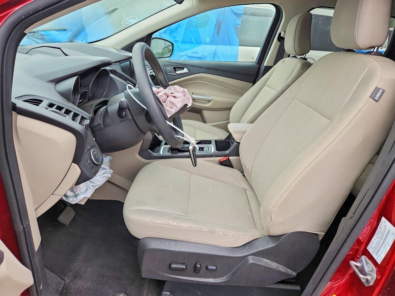 2019 Ford Escape se