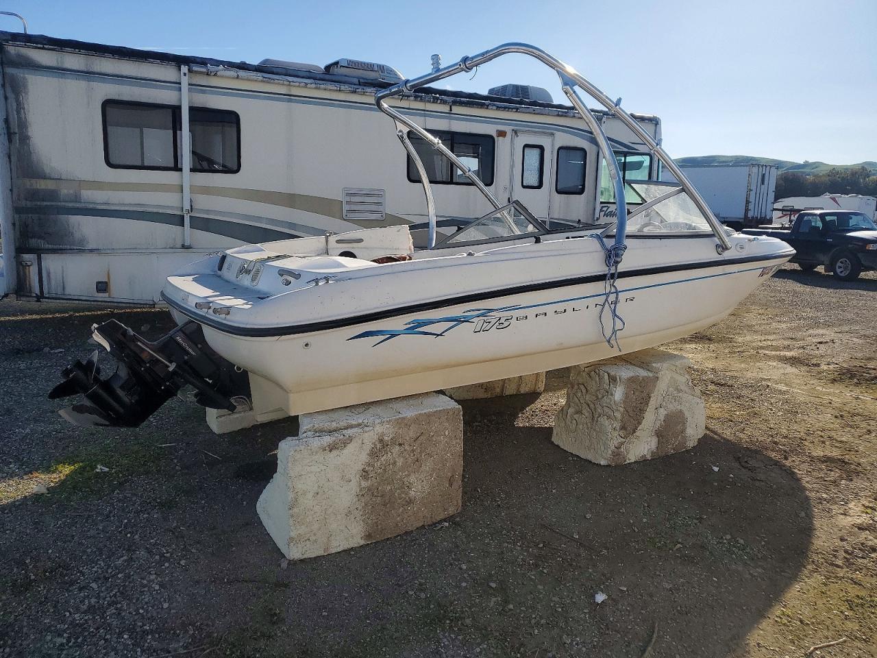 2006 Bayliner 175 BR