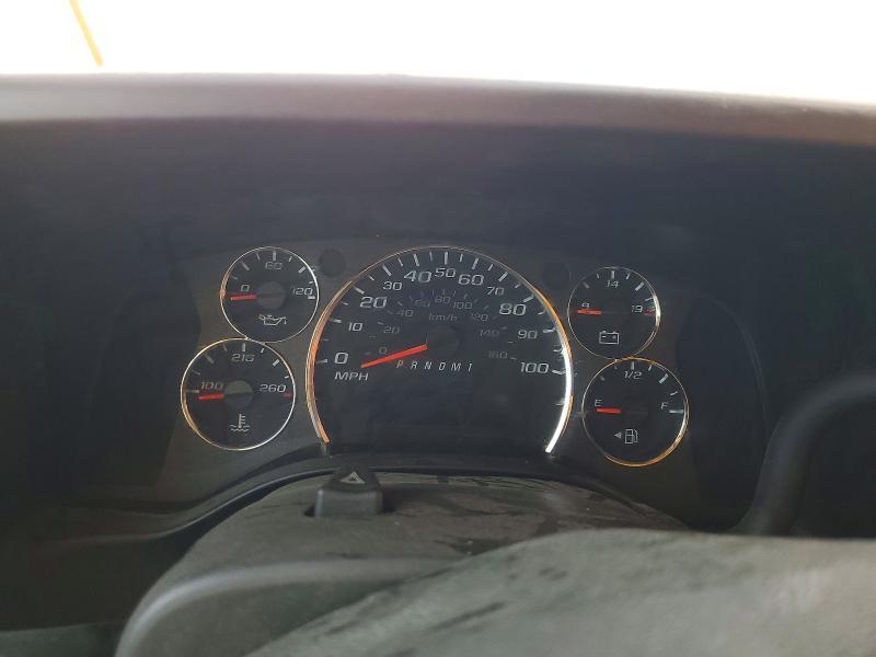 2022 GMC Savana box Truck