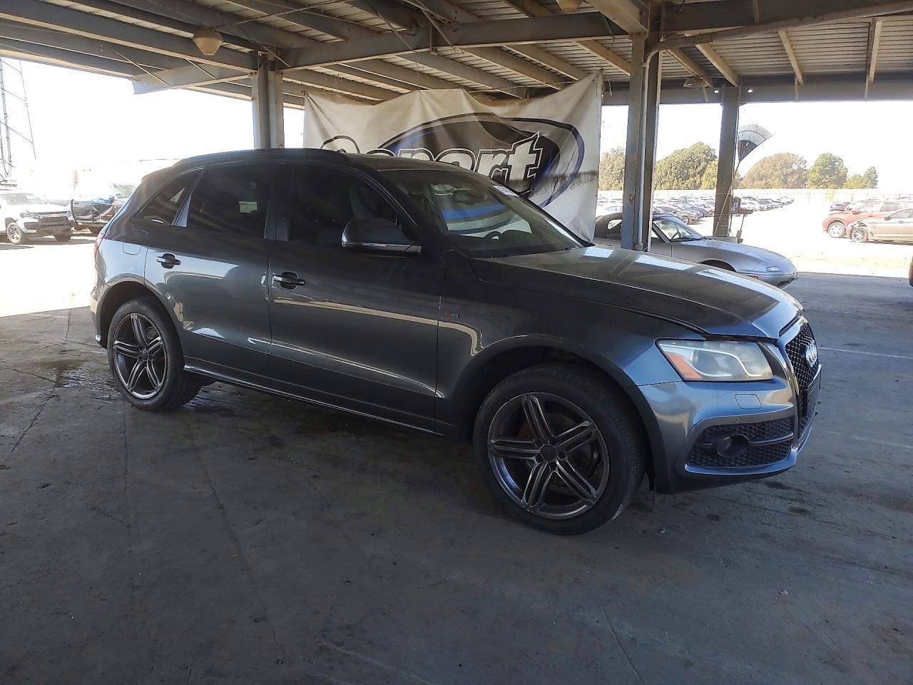 2012 Audi Q5 Prestige