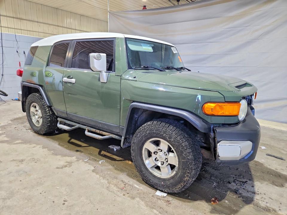 2010 Toyota Fj Cruiser Base