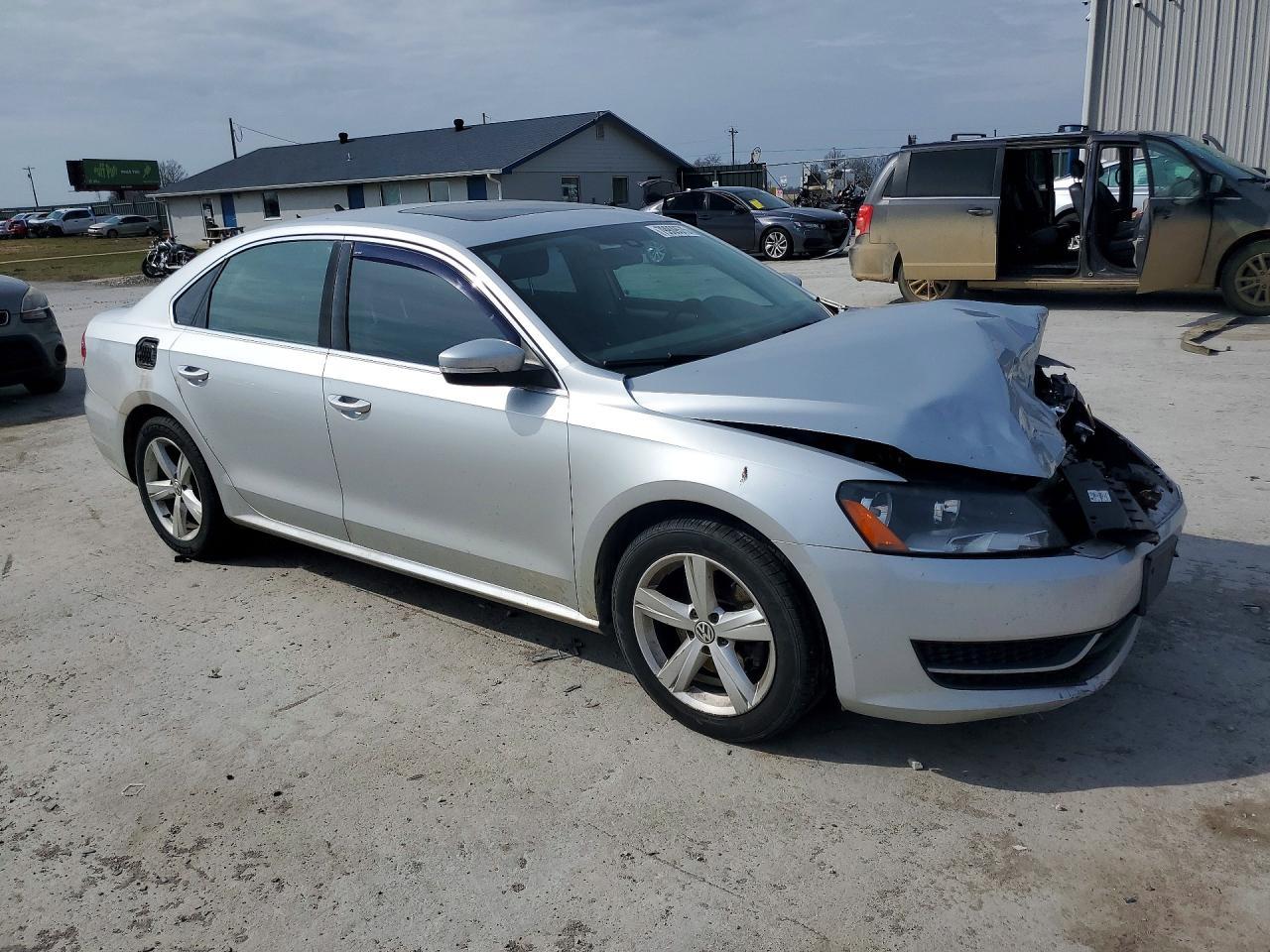 2013 Volkswagen Passat se
