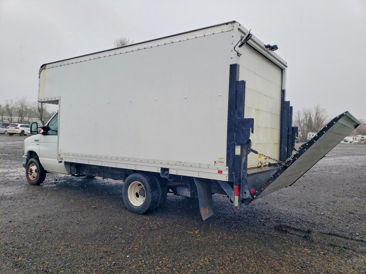 2012 Ford E350 BOX Truck