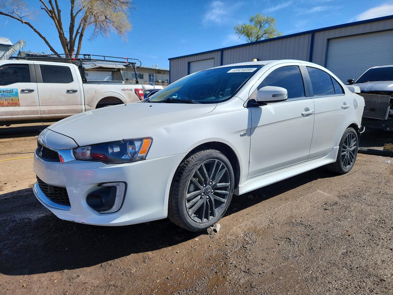 2017 Mitsubishi Lancer es