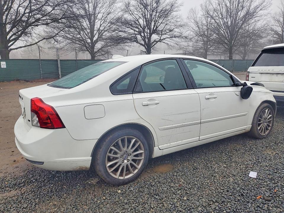 2009 Volvo S40 2.4i