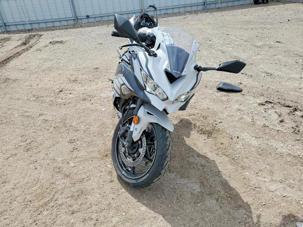 2025 Kawasaki ZX400 S