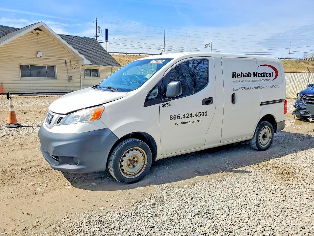 2015 Nissan NV200 Delivery Van
