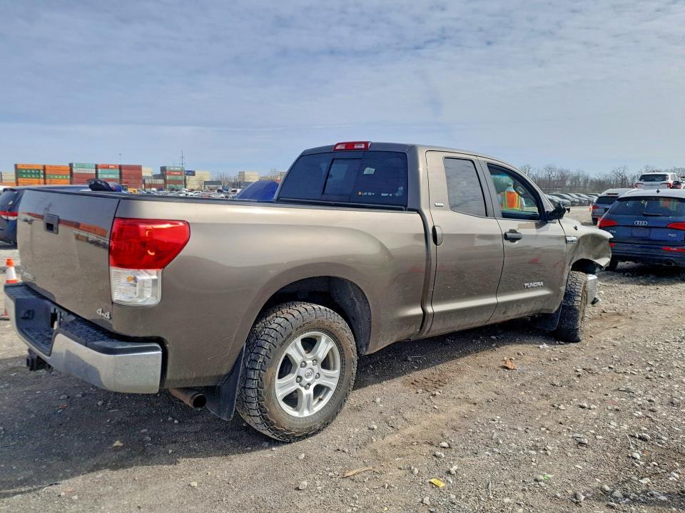 2011 Toyota Tundra Grade