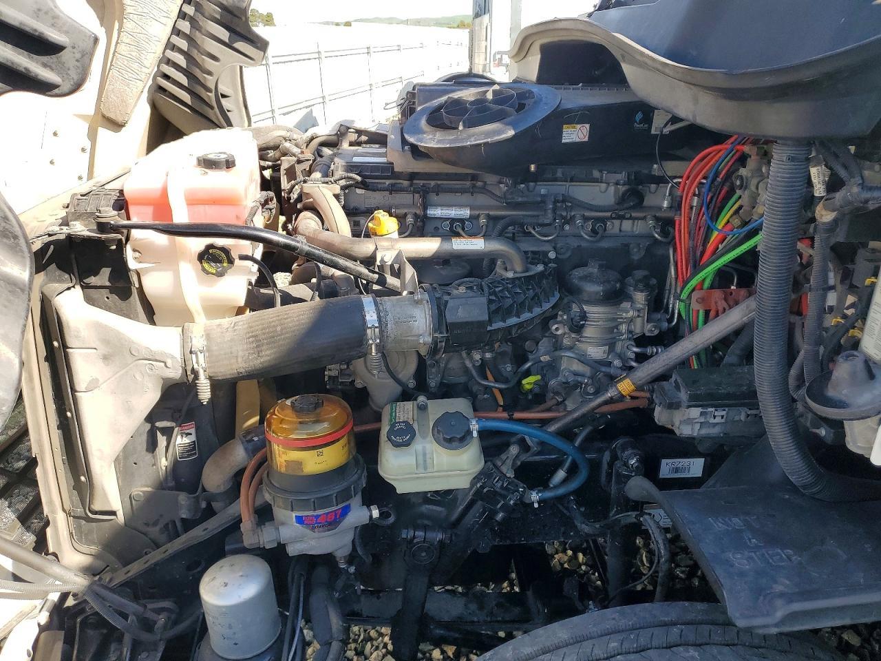 2019 Freigliner 2019 Freightliner Cascadia 125 Semi Truck