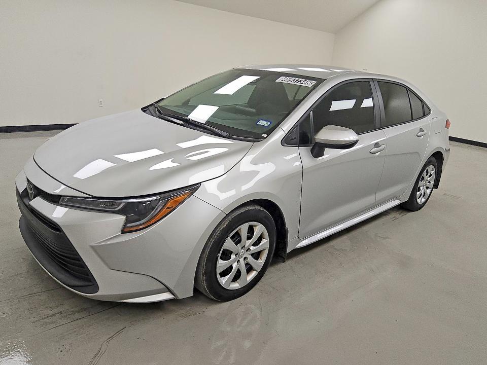 2025 Toyota Corolla le