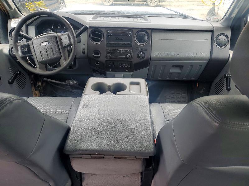 2015 Ford F450 Super Duty Flatbed Truck