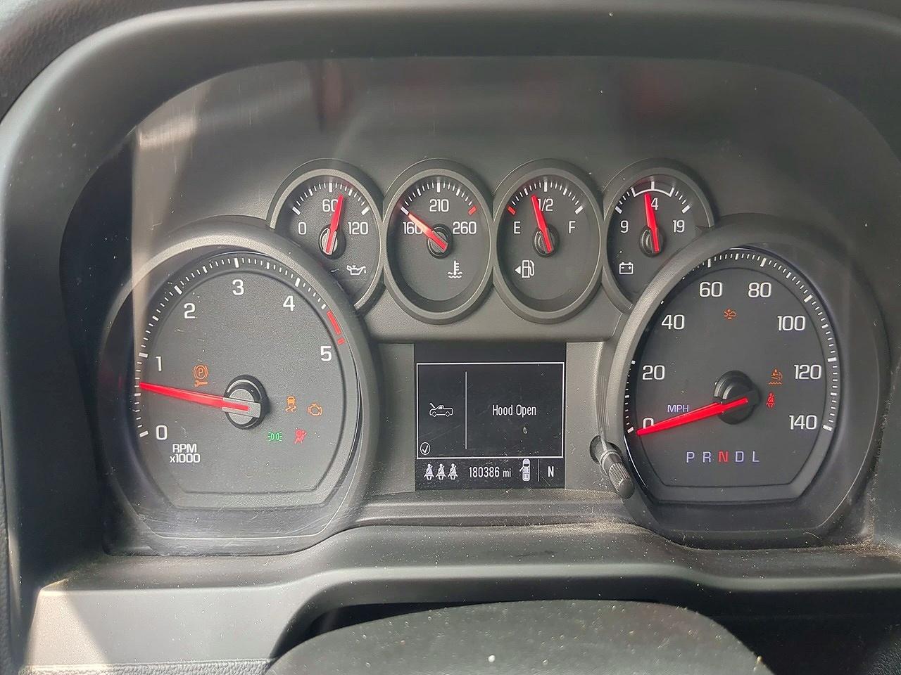 2024 Chevrolet Silverado K2500 Custom